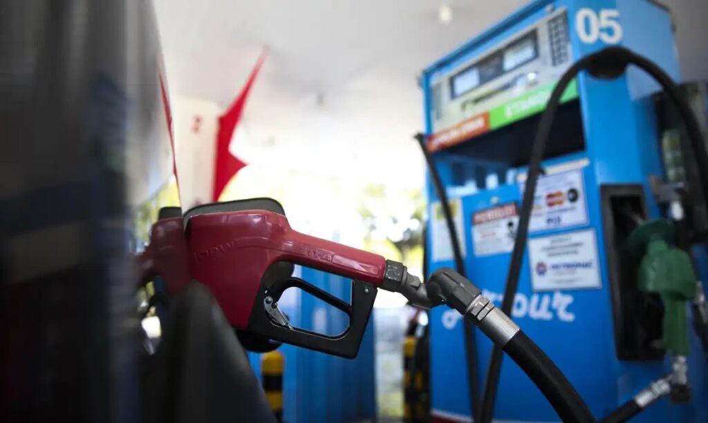 União da Vitória está entre as cidades com gasolina comum mais cara do Paraná